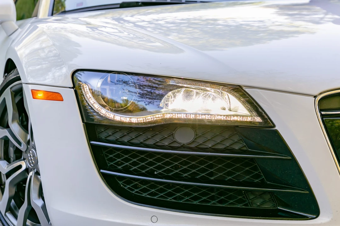 2011 Audi 42 R8 - Image 12 of 31