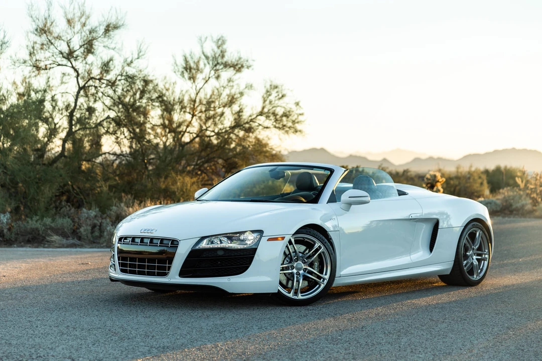 2011 Audi 42 R8 - Image 2 of 31