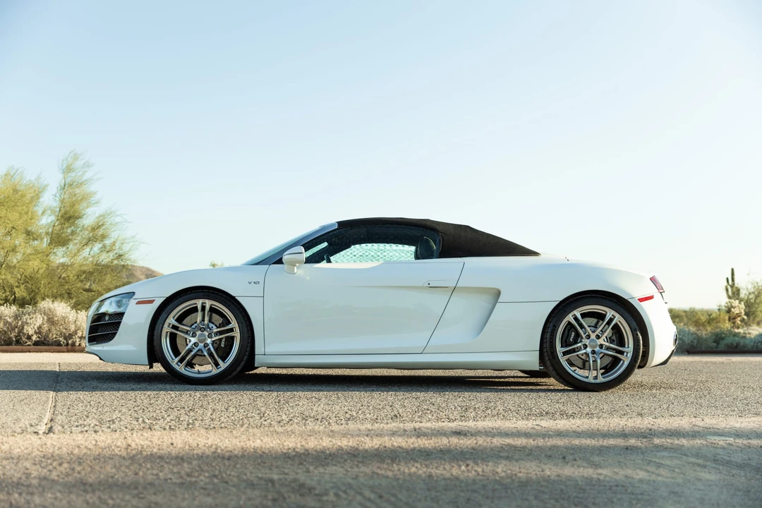 2011 Audi 42 R8 - Image 18 of 31