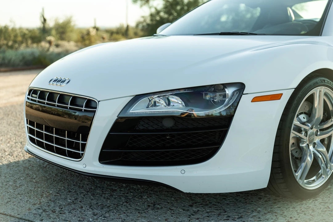 2011 Audi 42 R8 - Image 28 of 31