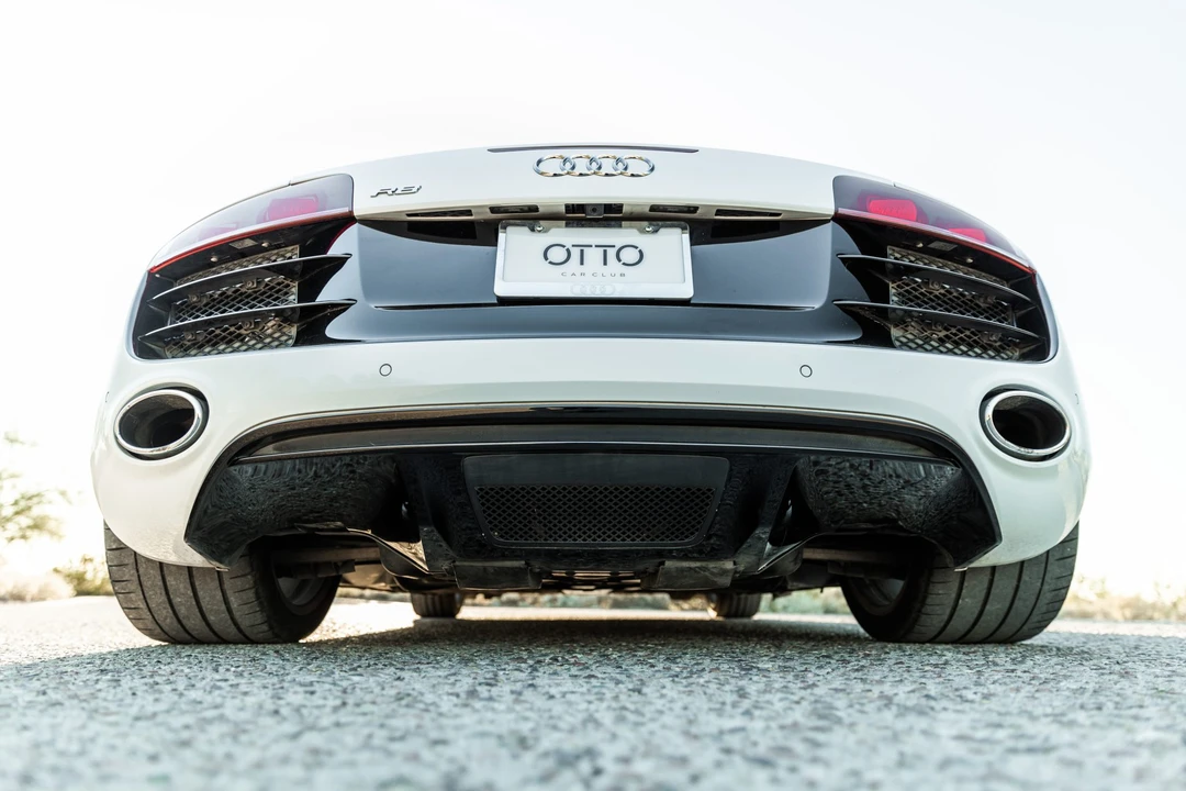 2011 Audi 42 R8 - Image 17 of 31