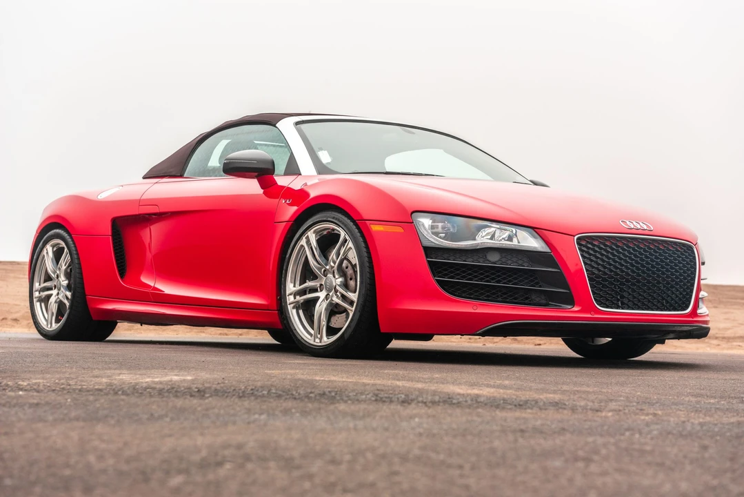2011 Audi 42 R8 - Image 6 of 31
