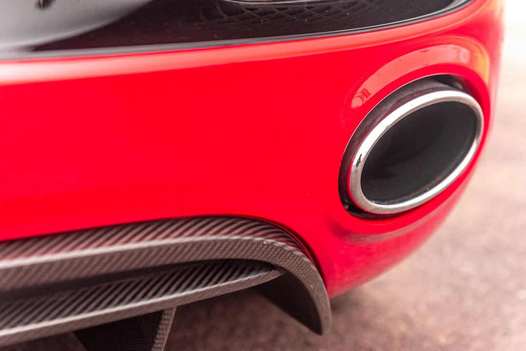 2011 Audi 42 R8 - Image 15 of 31