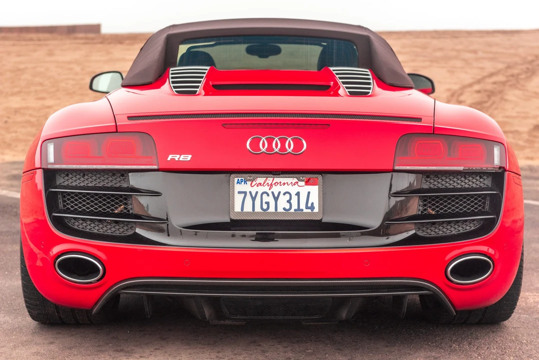 2011 Audi 42 R8 - Image 11 of 31