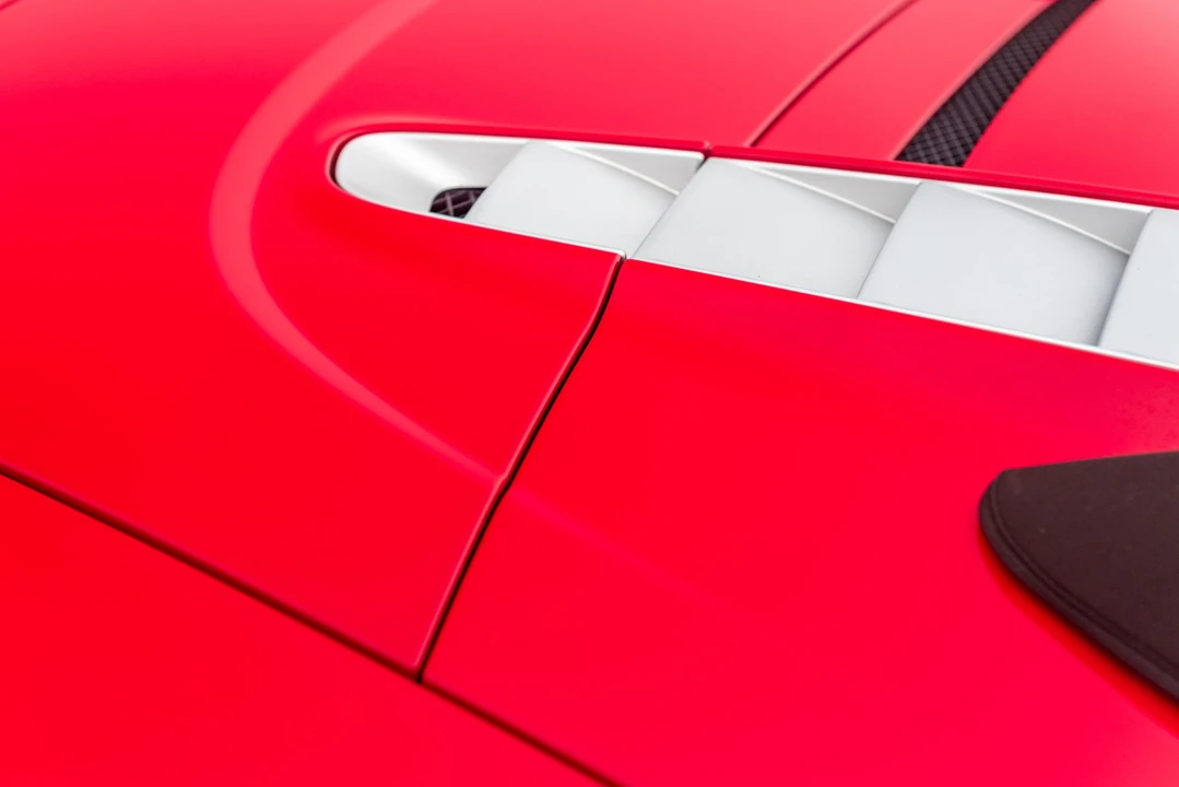 2011 Audi 42 R8 - Image 20 of 31