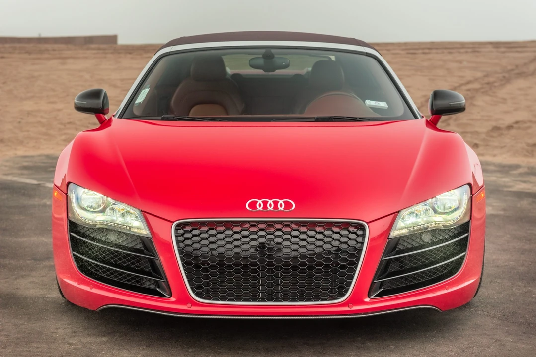 2011 Audi 42 R8 - Image 4 of 31