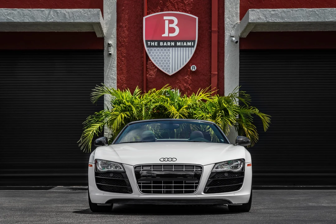 2011 Audi 42 R8 - Image 6 of 31