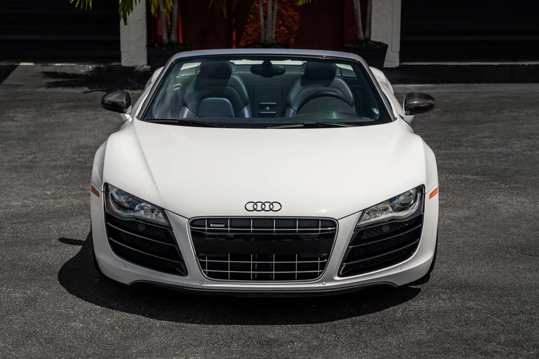 2011 Audi 42 R8 - Image 7 of 31