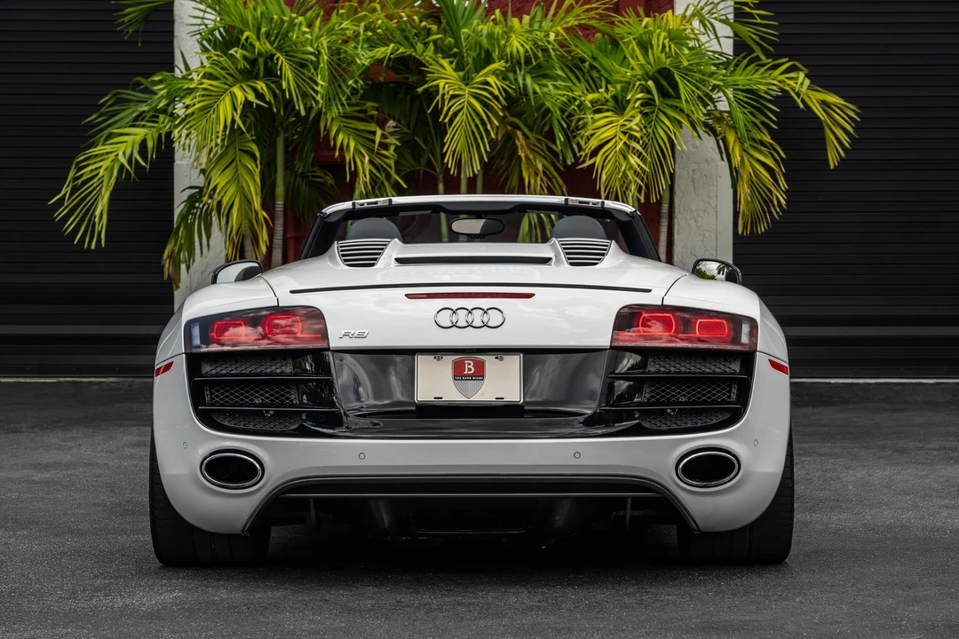 2011 Audi 42 R8 - Image 18 of 31
