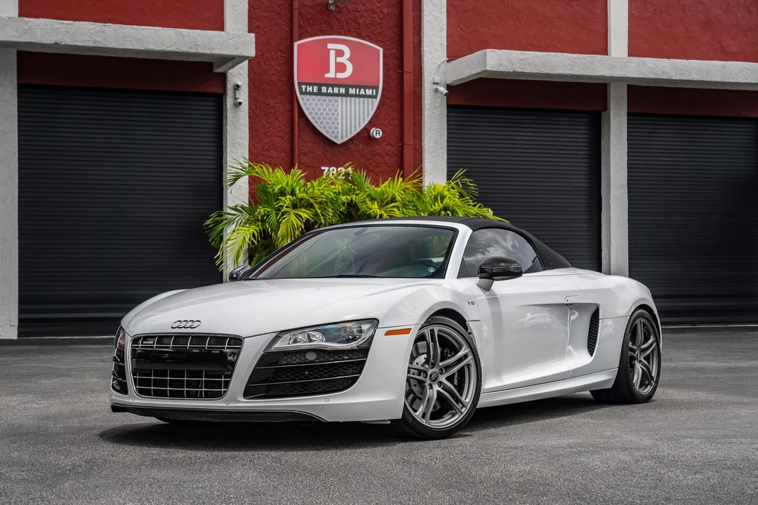 2011 Audi 42 R8 - Image 5 of 31