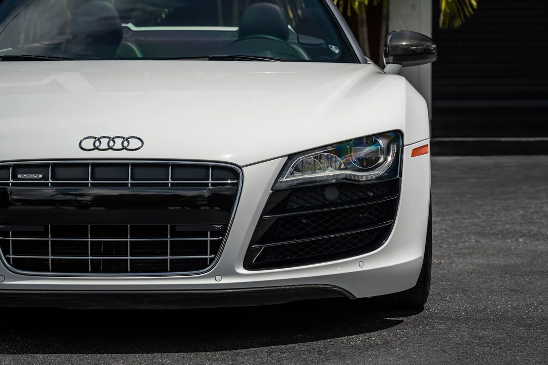 2011 Audi 42 R8 - Image 22 of 31