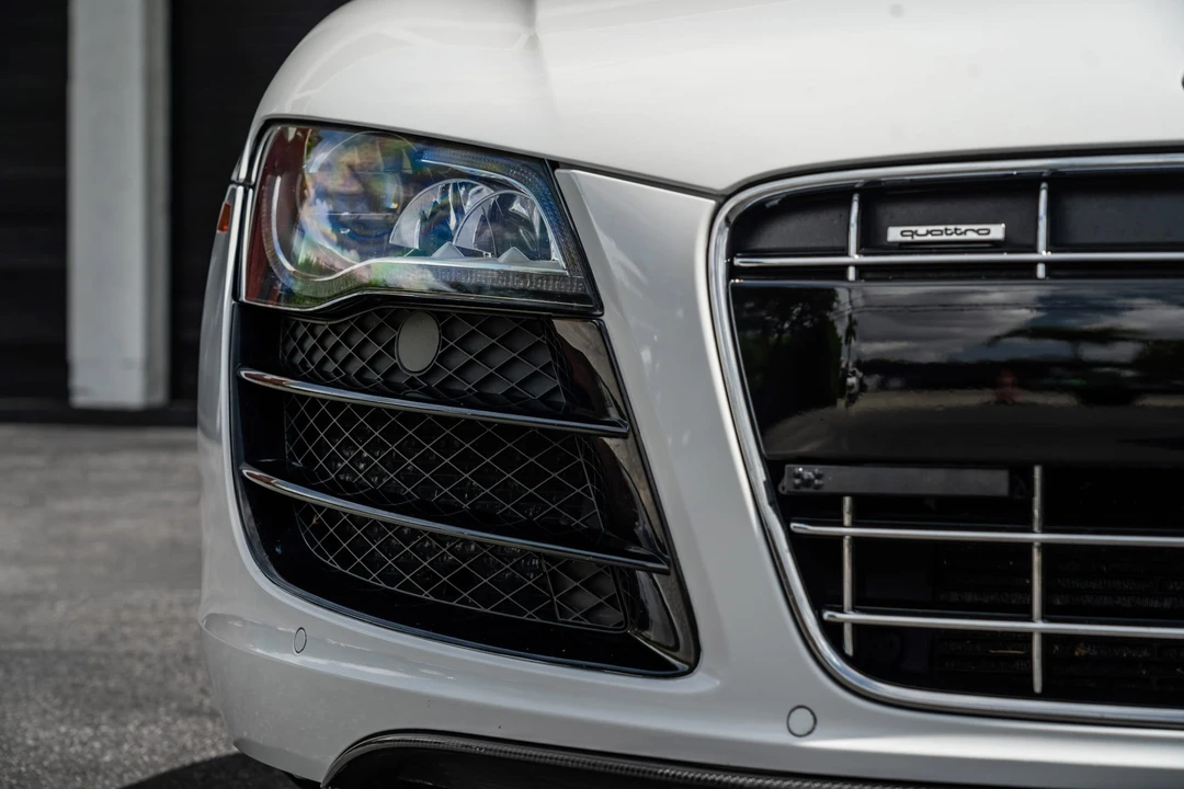 2011 Audi 42 R8 - Image 25 of 31