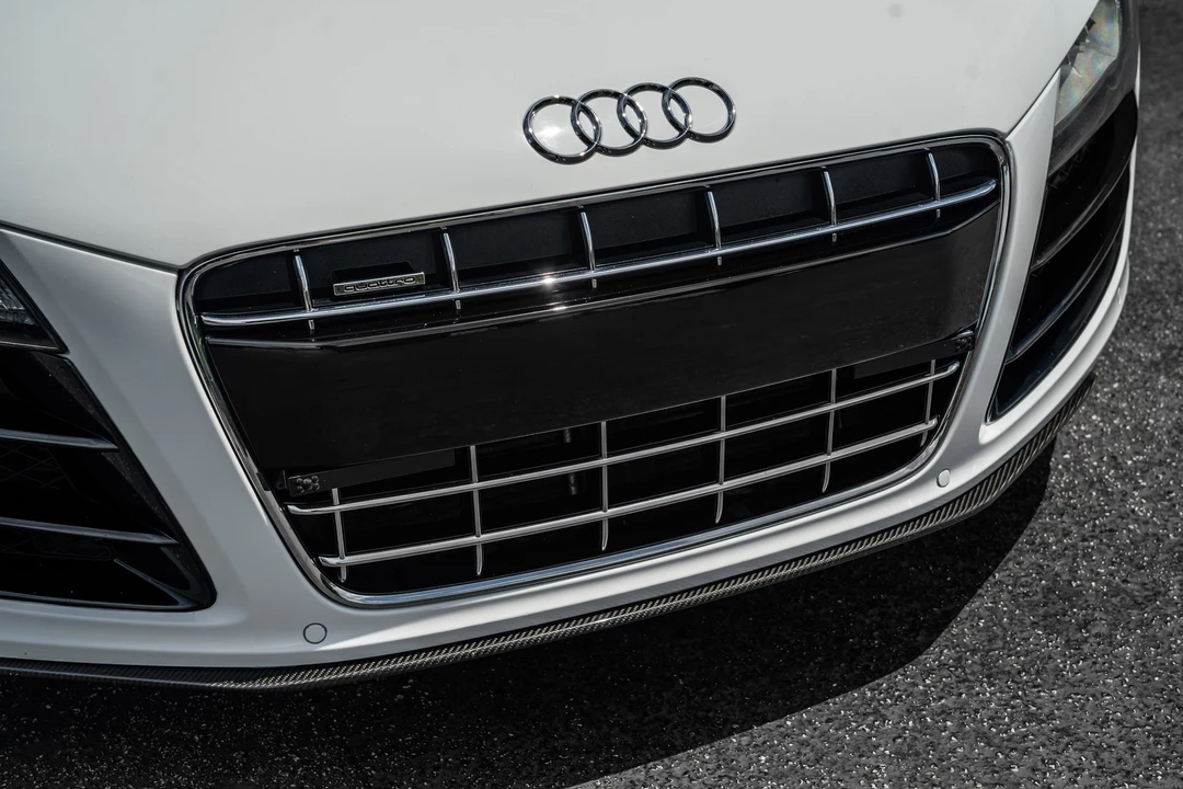 2011 Audi 42 R8 - Image 26 of 31