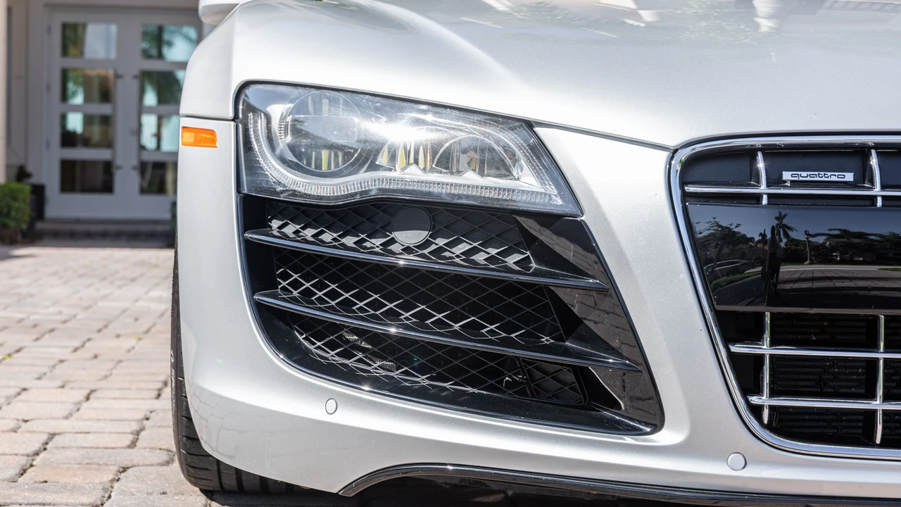 2011 Audi 42 R8 - Image 21 of 31