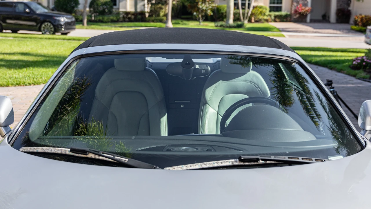 2011 Audi 42 R8 - Image 28 of 31
