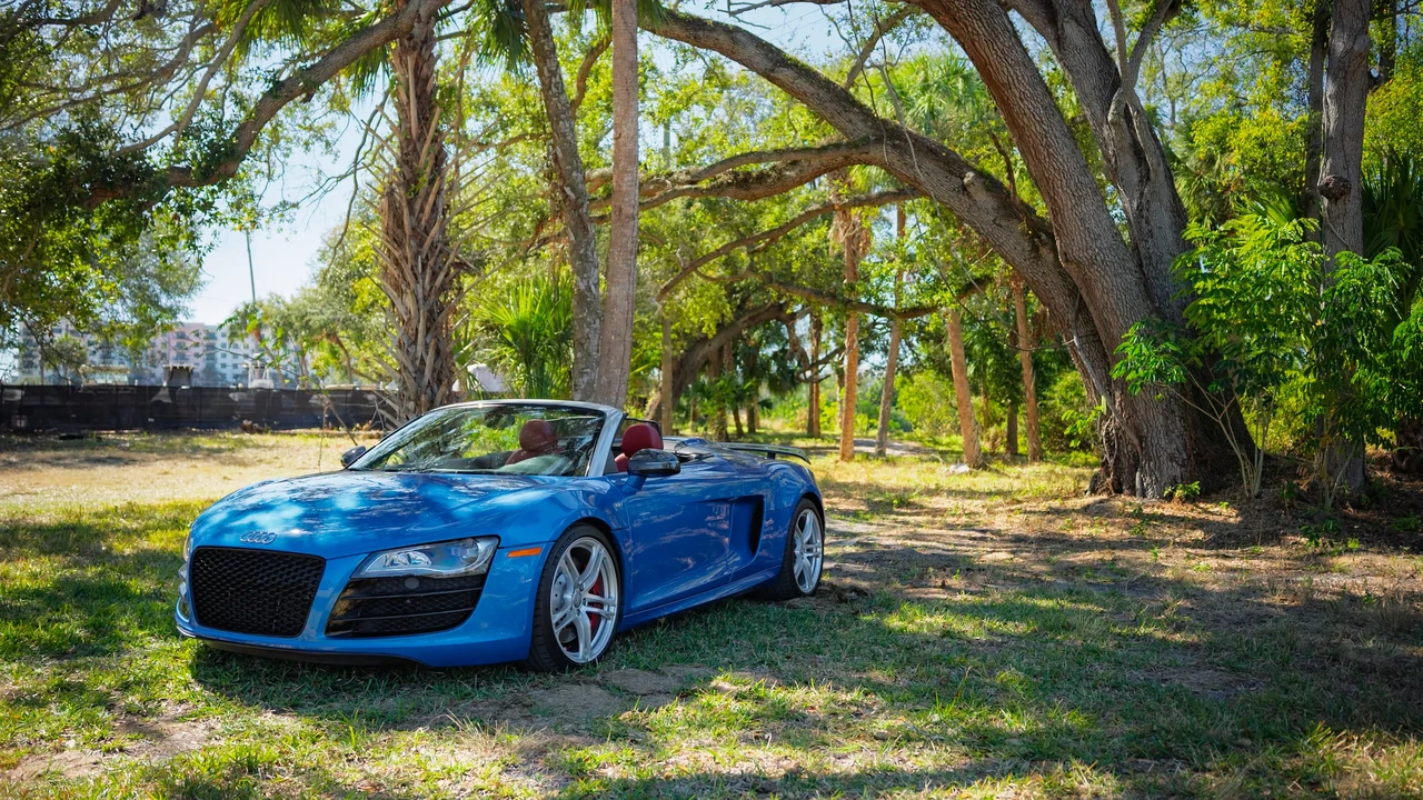 2011 Audi 42 R8 - Image 17 of 31