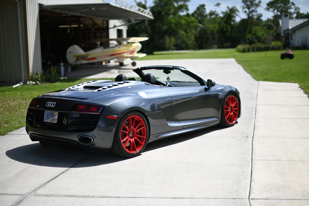 2011 Audi 42 R8 - Image 15 of 31