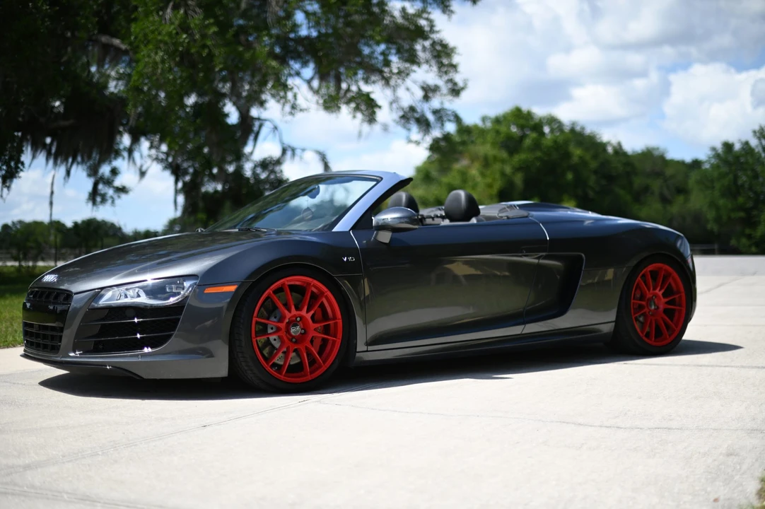 2011 Audi 42 R8 - Image 5 of 31