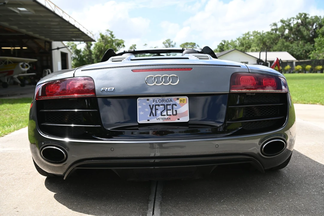2011 Audi 42 R8 - Image 12 of 31