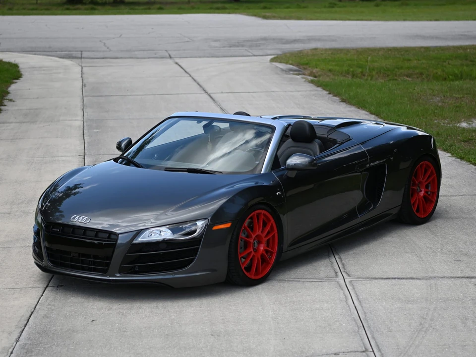 2011 Audi 42 R8 - Image 3 of 31