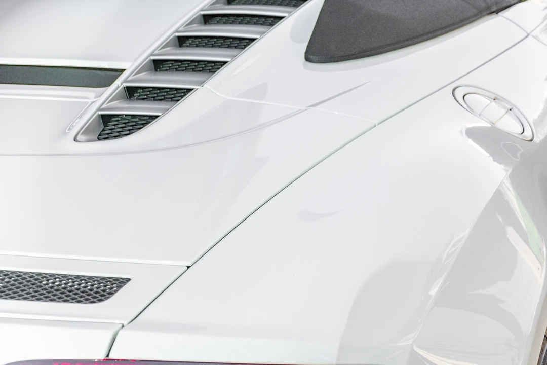 2011 Audi 42 R8 - Image 30 of 31