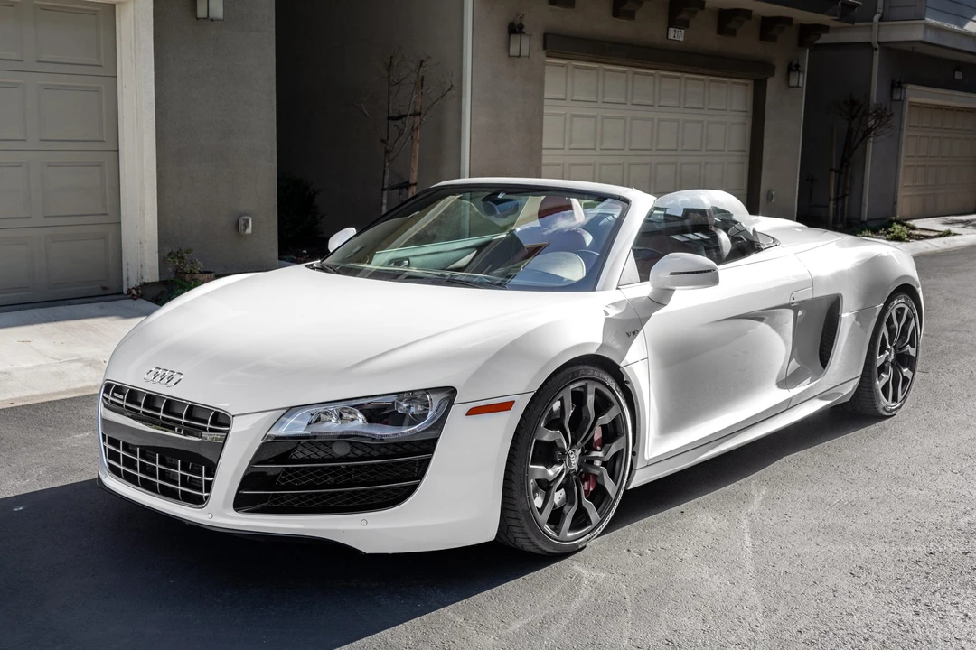 2011 Audi 42 R8 - Image 2 of 31