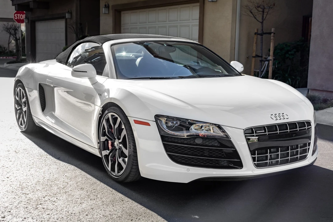 2011 Audi 42 R8 - Image 13 of 31