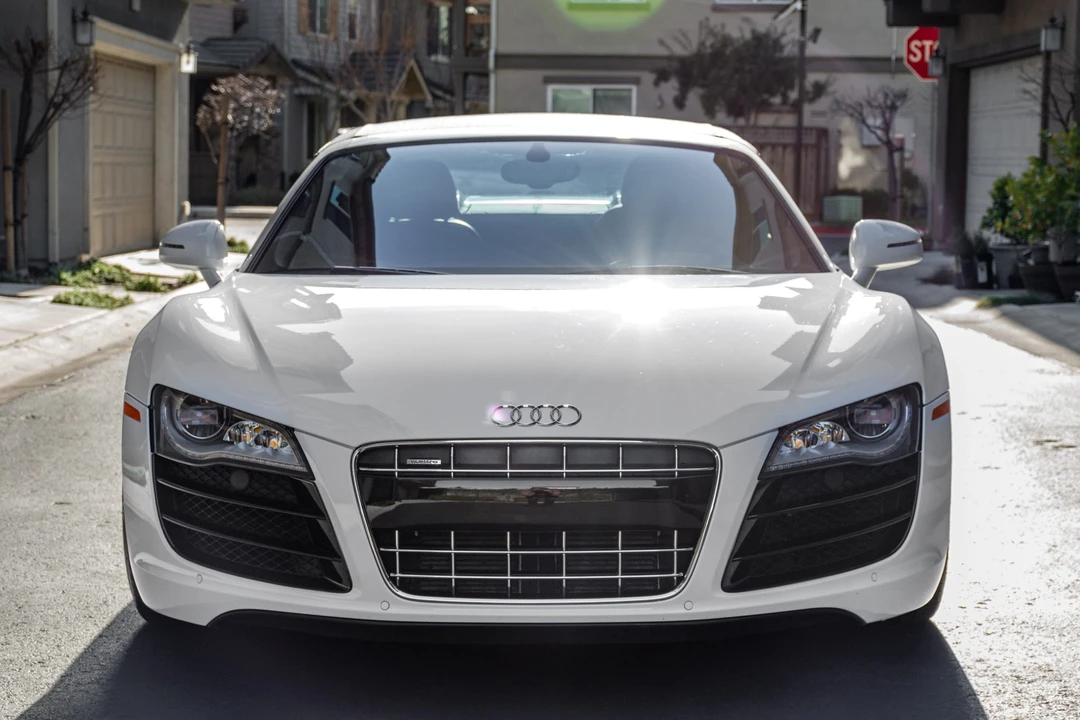 2011 Audi 42 R8 - Image 15 of 31
