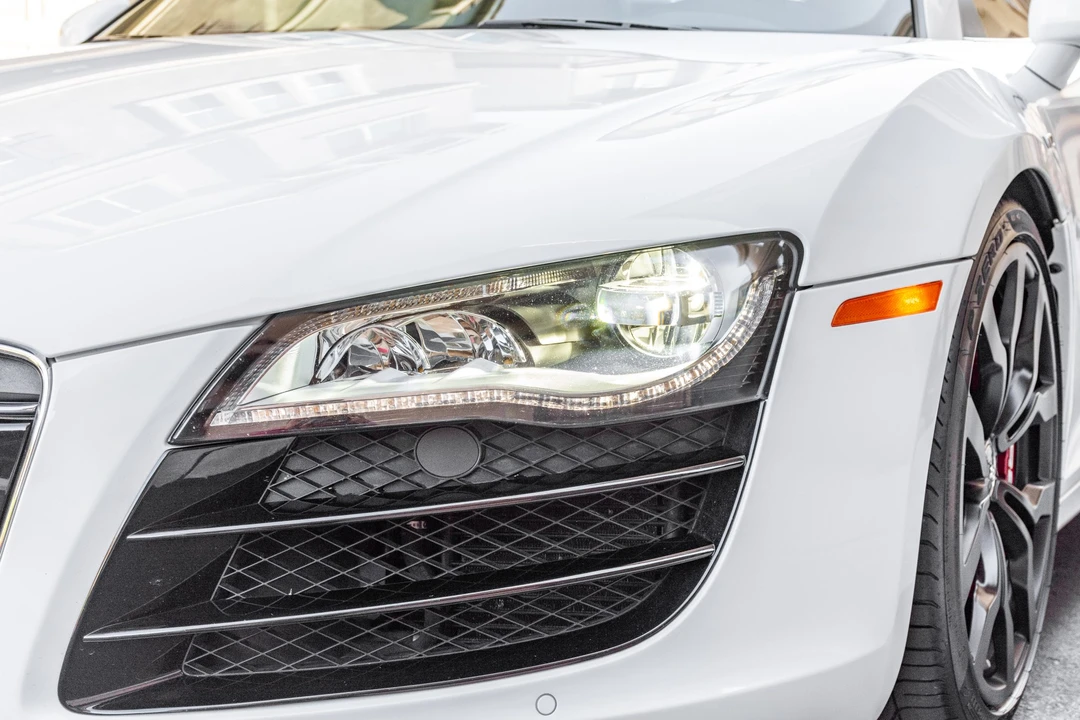 2011 Audi 42 R8 - Image 25 of 31