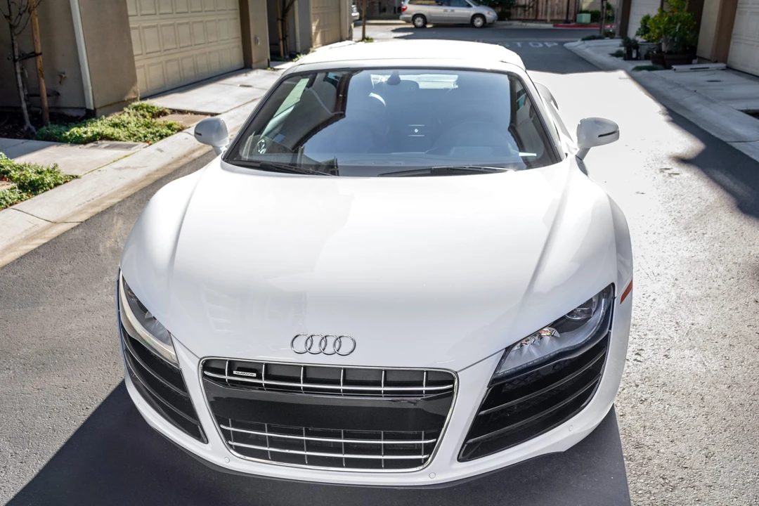 2011 Audi 42 R8 - Image 16 of 31