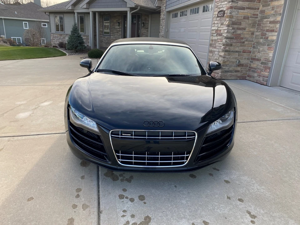 2011 Audi 42 R8 - Image 10 of 31