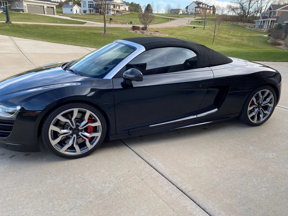 2011 Audi 42 R8 - Image 18 of 31