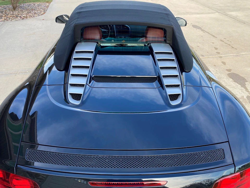 2011 Audi 42 R8 - Image 29 of 31