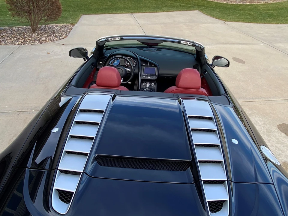 2011 Audi 42 R8 - Image 28 of 31