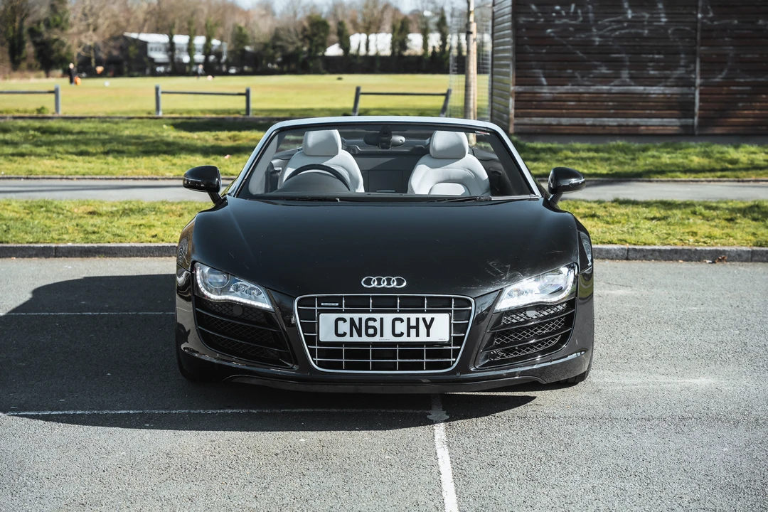 2011 Audi 42 R8 - Image 10 of 31