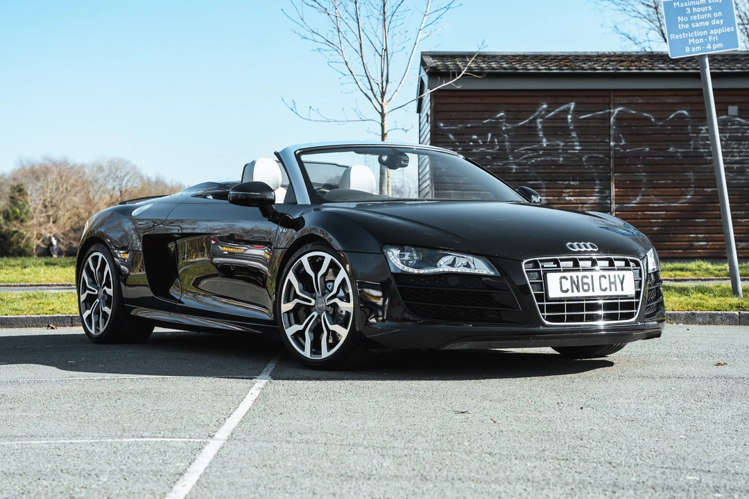 2011 Audi 42 R8 - Image 3 of 31