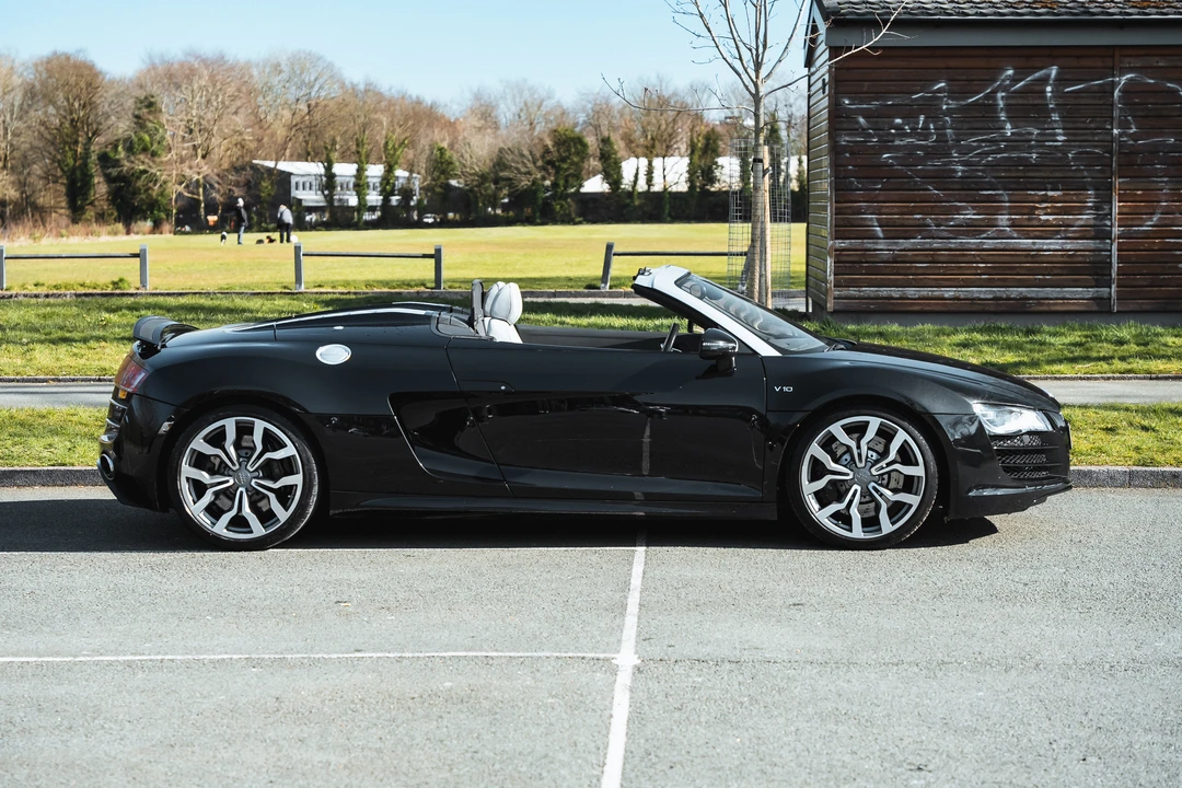 2011 Audi 42 R8 - Image 12 of 31