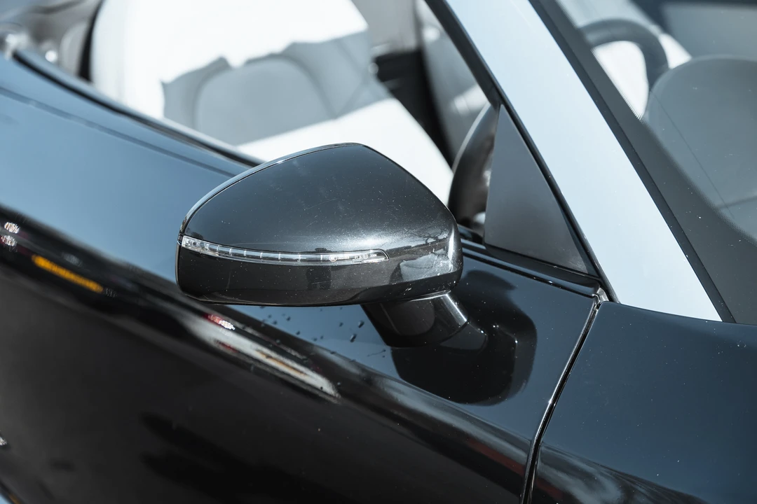 2011 Audi 42 R8 - Image 23 of 31