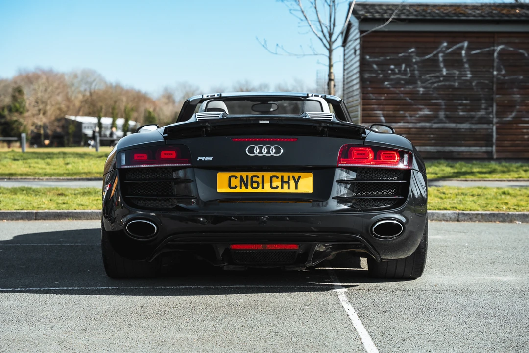2011 Audi 42 R8 - Image 6 of 31