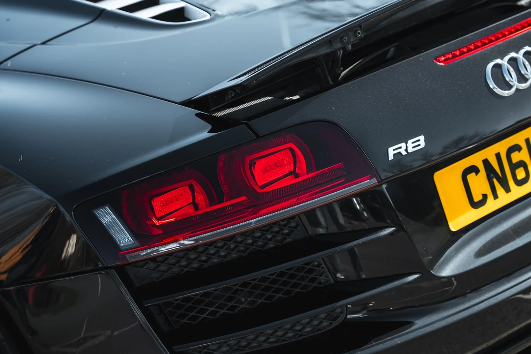 2011 Audi 42 R8 - Image 25 of 31