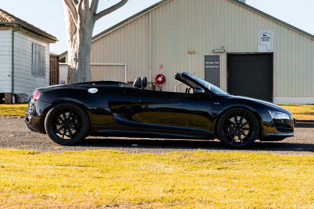 2011 Audi 42 R8 - Image 4 of 31