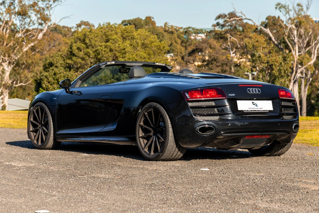 2011 Audi 42 R8 - Image 7 of 31