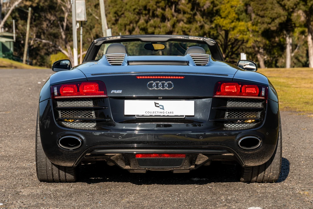 2011 Audi 42 R8 - Image 6 of 31