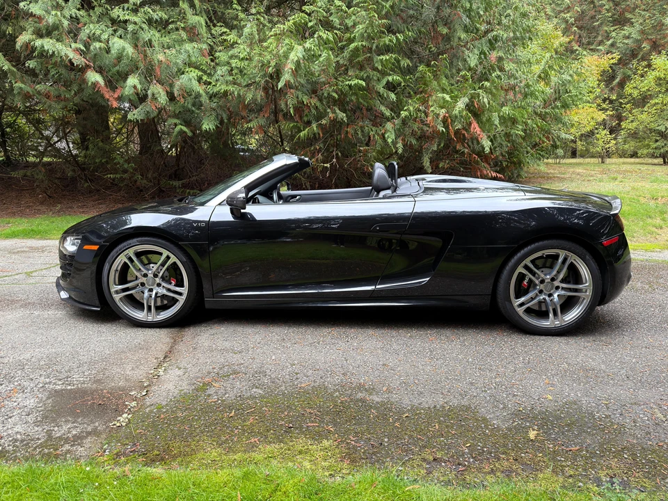 2011 Audi 42 R8 - Image 8 of 31