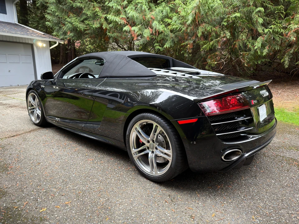 2011 Audi 42 R8 - Image 28 of 31