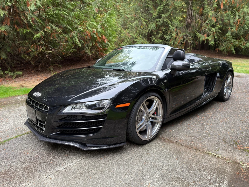 2011 Audi 42 R8 - Image 6 of 31