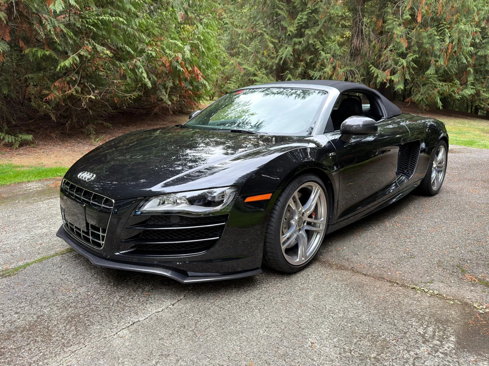 2011 Audi 42 R8 - Image 22 of 31