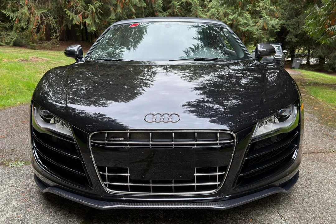2011 Audi 42 R8 - Image 2 of 31
