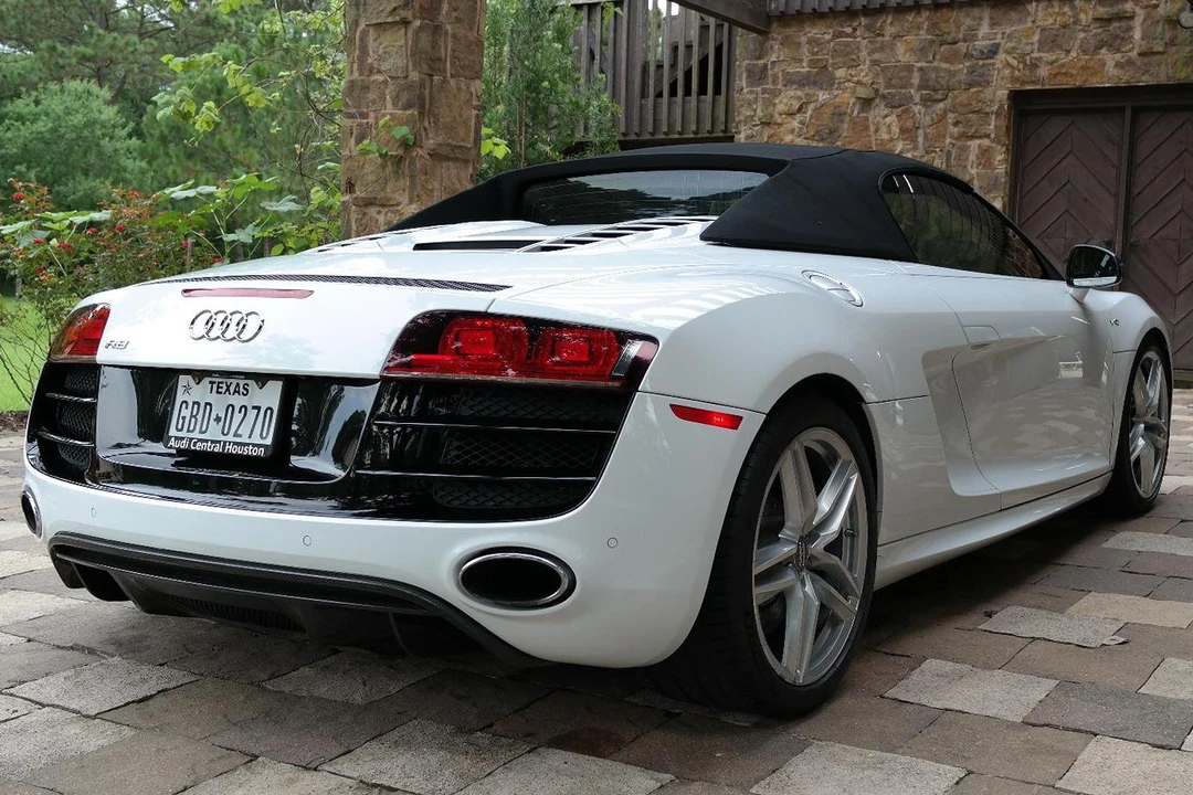 2011 Audi 42 R8 - Image 4 of 6