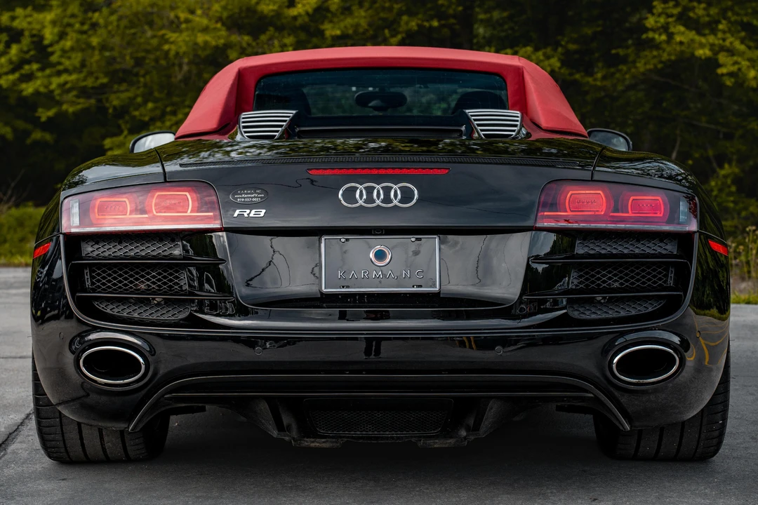 2011 Audi 42 R8 - Image 5 of 31
